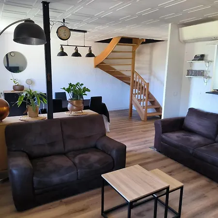 Prázdninový dům Maison Chaleureuse A Avec Vue Sur Le Jardin