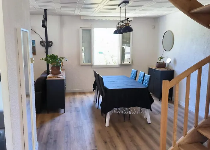 Prázdninový dům Maison Chaleureuse A Avec Vue Sur Le Jardin